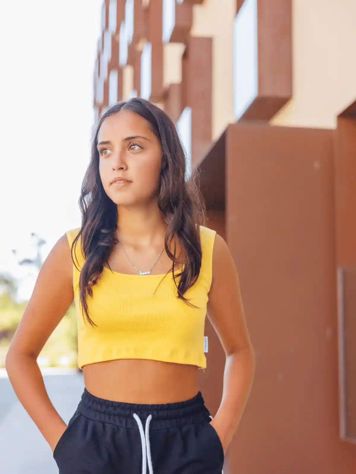 Crop-Top Verano de Adolescente