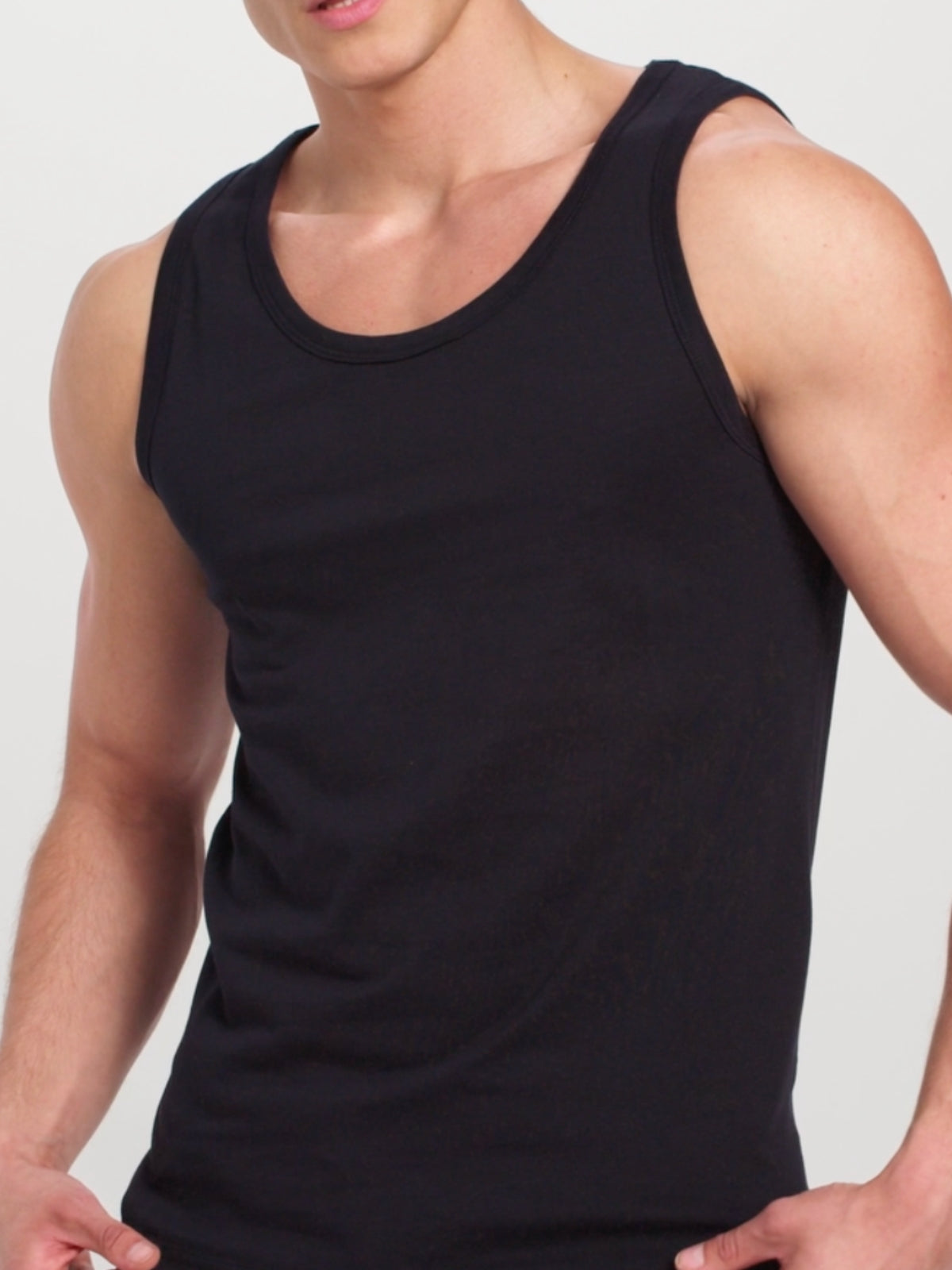T-Shirt Cavada Desportiva de Homem