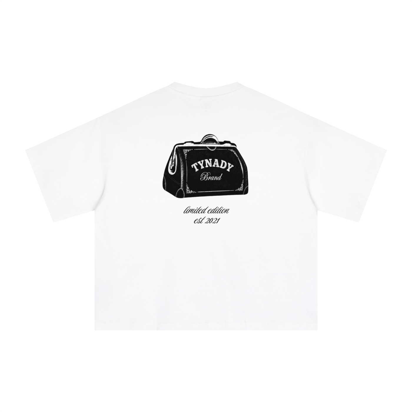 T-shirt branca Bag Tee Tynady Brand — costas — mala vintage limited edition est 2021